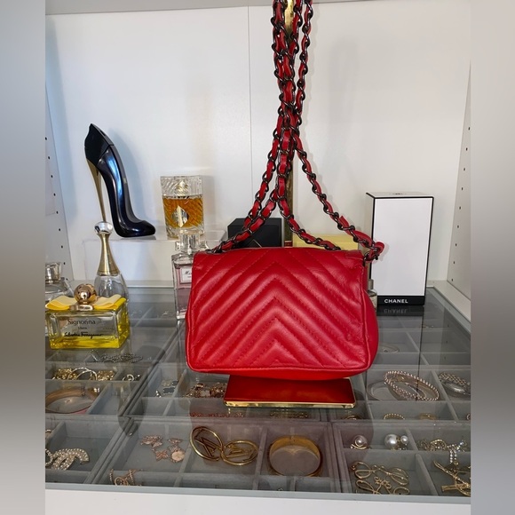 Mini Flap Crossbody - Picture 3 of 4